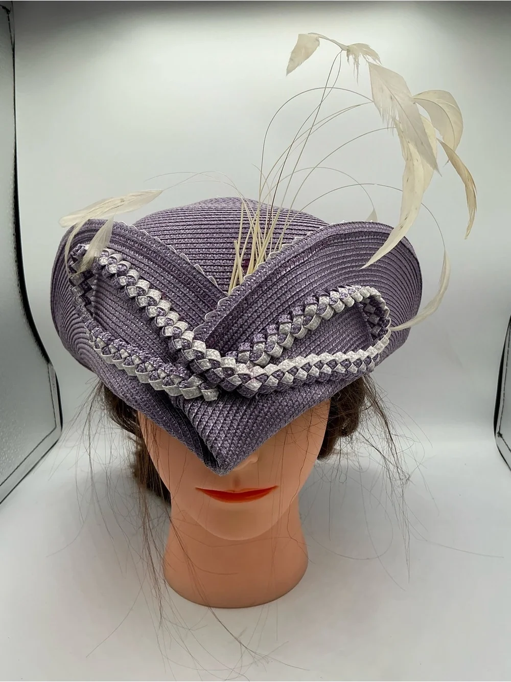 Lavender Decorative Women's Straw Hat with Feather Trim